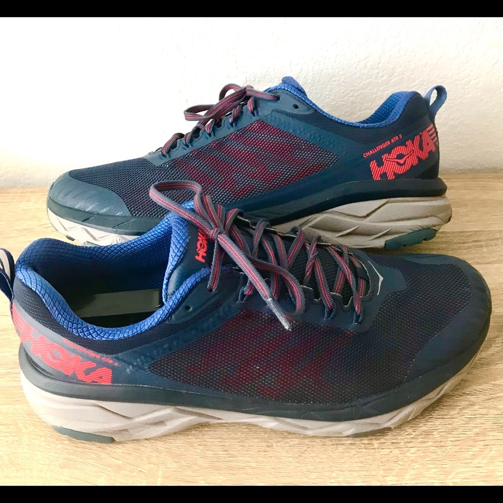 Lightly worn Men Hoka One One Challenger 2021 model size 10 wide